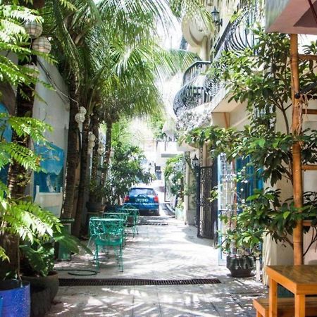 Bunks Hostel (Adults Only) Cebu Екстер'єр фото
