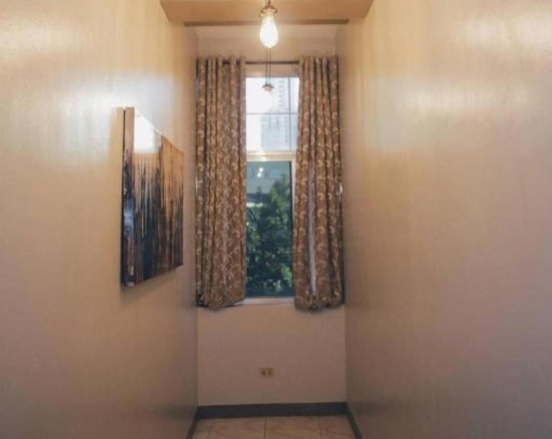 Bunks Hostel (Adults Only) Cebu Екстер'єр фото